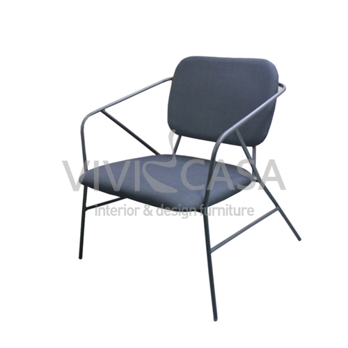 Angle Chair(앵글 체어)
